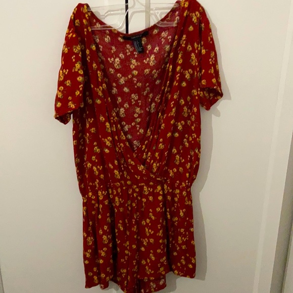 Red romper - Picture 1 of 2